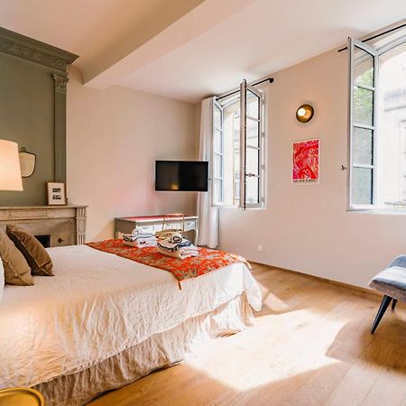 Le Petit Avignon - Chambres & Appartement A Deux Pas Du Pont D'Avignon Et Du Palais Des Papes エクステリア 写真