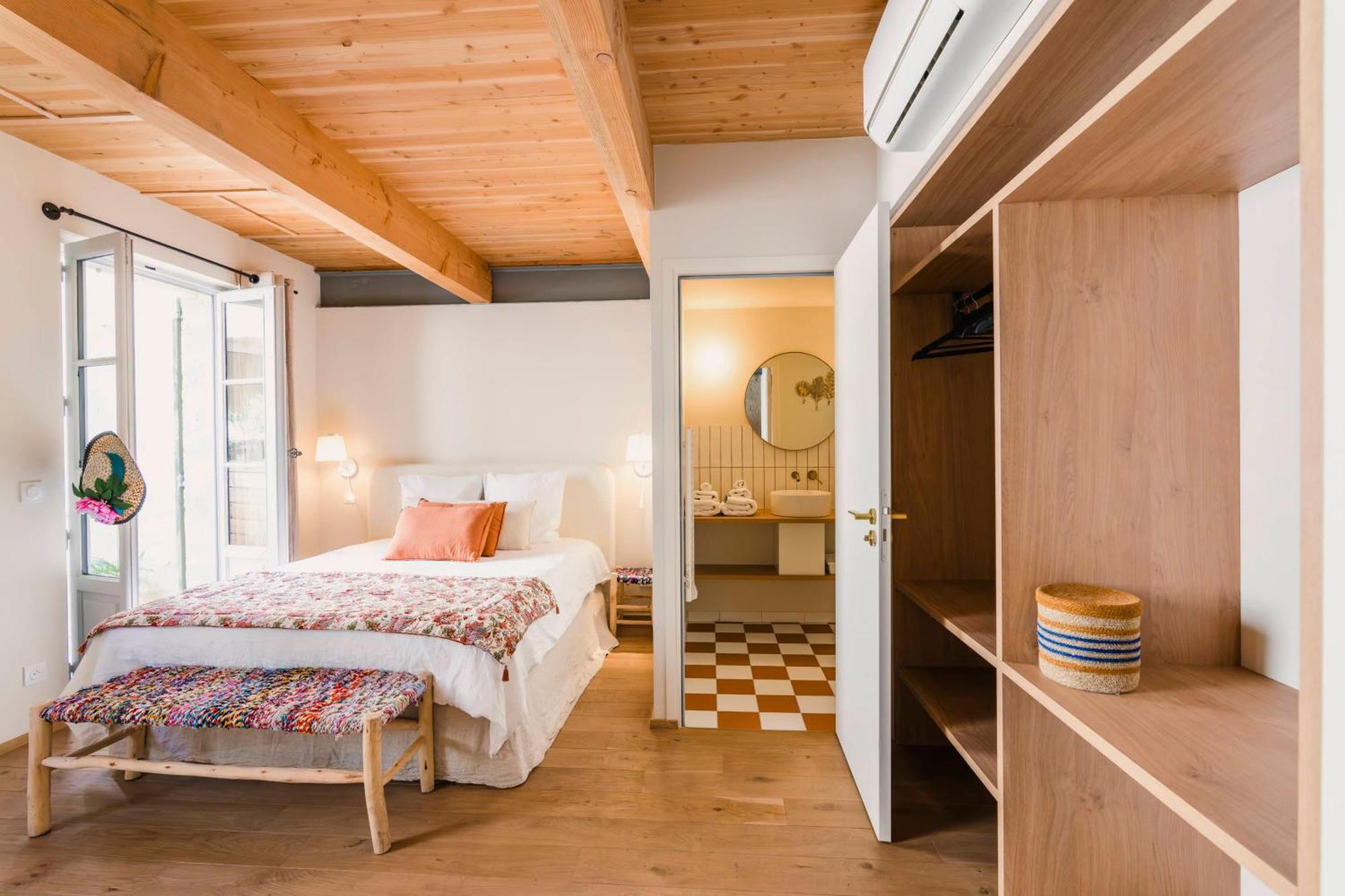 Le Petit Avignon - Chambres & Appartement A Deux Pas Du Pont D'Avignon Et Du Palais Des Papes エクステリア 写真