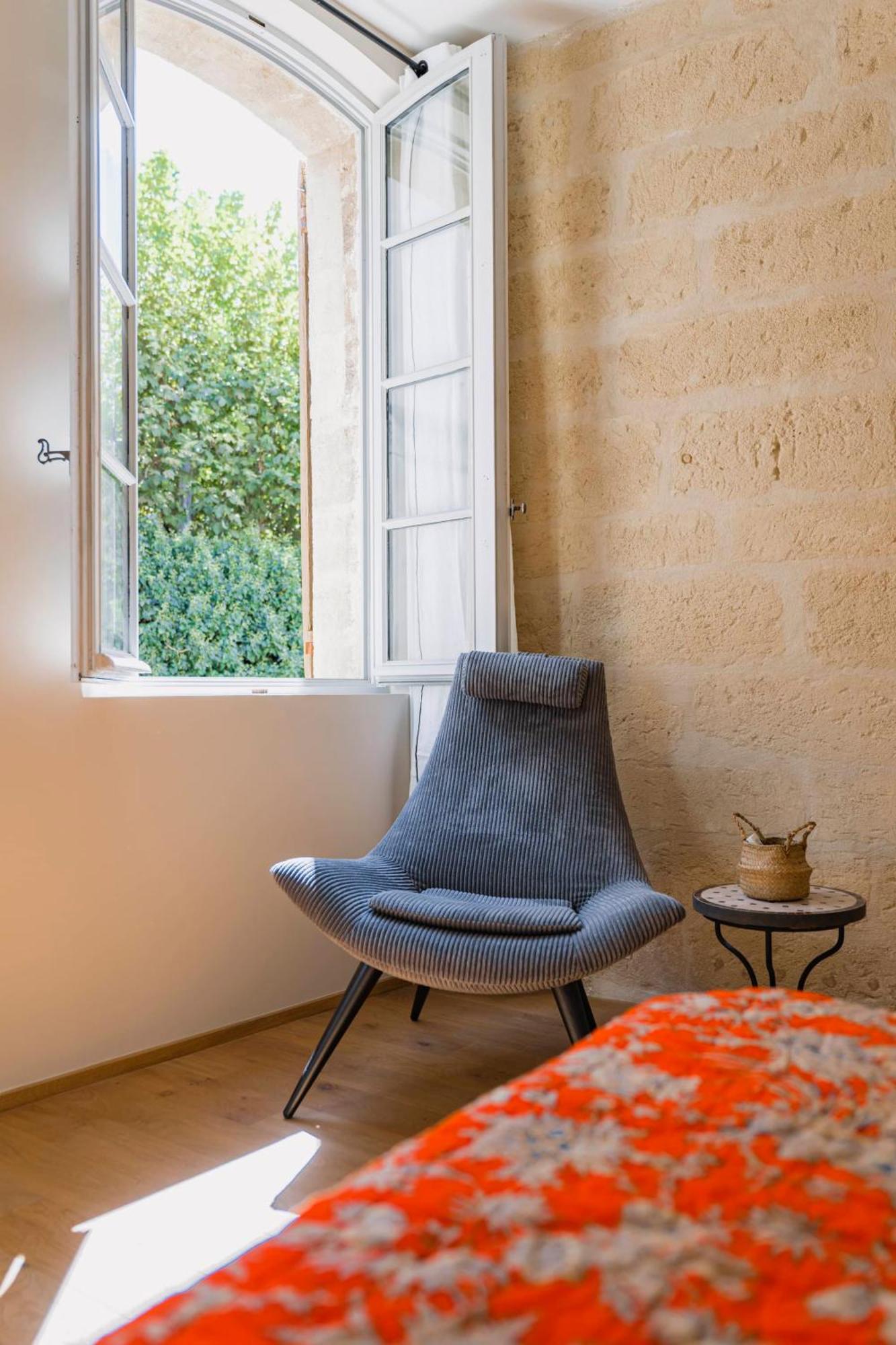 Le Petit Avignon - Chambres & Appartement A Deux Pas Du Pont D'Avignon Et Du Palais Des Papes エクステリア 写真